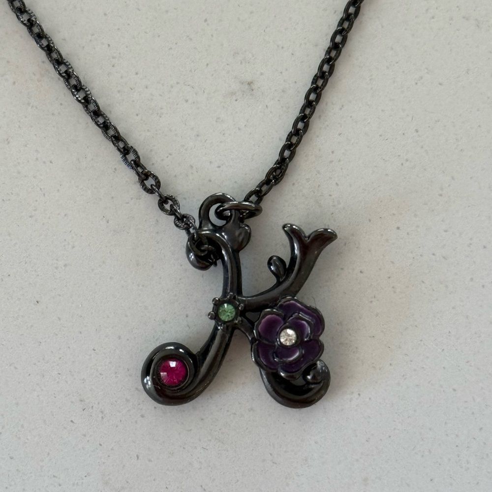ANNA SUI Elegant Black Gothic Floral Initial K Necklace, RARE Japan Exclusive